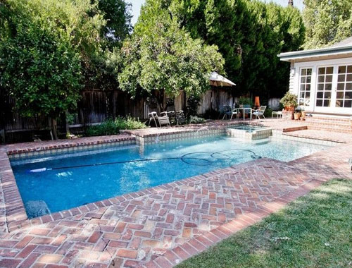 Backyard Showcase Swimming Pool Manufacturer in Indore