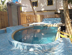 Fiberglass Olive Swimming Pool Manufacturer in Indore